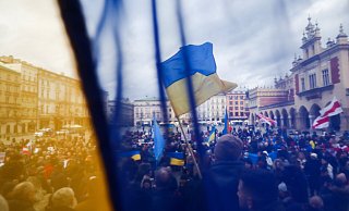 Weltweit solidarisieren sich Menschen mit der Ukraine. - picture alliance / NurPhoto Weltweit solidarisieren sich Menschen mit der Ukraine. - picture alliance / NurPhoto