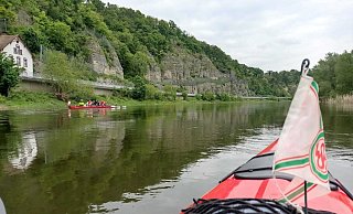 Die Tour auf der Weser ist nicht nur anstrengend, sondern bietet auch landschaftlich schöne Seiten. - Michaela Bast Die Tour auf der Weser ist nicht nur anstrengend, sondern bietet auch landschaftlich schöne Seiten. - Michaela Bast