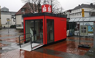 Ein neuer Selbstbedienungsautomat wurde im Riemekeviertel errichtet. - Sparkasse Paderborn-Detmold Ein neuer Selbstbedienungsautomat wurde im Riemekeviertel errichtet. - Sparkasse Paderborn-Detmold