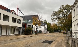 Die stark verschmutzte Engersche Straße. - Paul Brinkmann Die stark verschmutzte Engersche Straße. - Paul Brinkmann