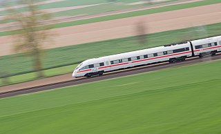 Die Fahrzeit von Hannover nach Bielefeld soll sich von 48 auf 31 Minuten verkürzen. - Julian Stratenschulte Die Fahrzeit von Hannover nach Bielefeld soll sich von 48 auf 31 Minuten verkürzen. - Julian Stratenschulte