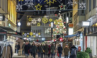 Welche Auswirkungen haben die Streiks auf das Weihnachtsshopping? - Sarah Jonek Welche Auswirkungen haben die Streiks auf das Weihnachtsshopping? - Sarah Jonek