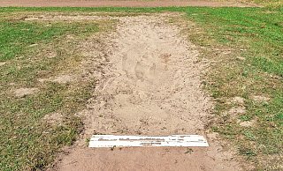 Die Weitsprung-Anlage auf dem Spradower Sportplatz. - Gordon Koch Die Weitsprung-Anlage auf dem Spradower Sportplatz. - Gordon Koch