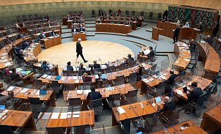 Wer darf in der nächsten Legislaturperiode im Landtag in Nordrhein-Westfalen aus dem Kreis Gütersloh Platz nehmen? Das entscheidet sich am 15. Mai. - Federico Gambarini Wer darf in der nächsten Legislaturperiode im Landtag in Nordrhein-Westfalen aus dem Kreis Gütersloh Platz nehmen? Das entscheidet sich am 15. Mai. - Federico Gambarini