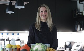 Claudia Padberg ist seit 11 Jahren vegan, auch ihre 14-Jährige Tochter ernährt sie seit deren dritten Lebensjahr vegan. - Jessica Eberle Claudia Padberg ist seit 11 Jahren vegan, auch ihre 14-Jährige Tochter ernährt sie seit deren dritten Lebensjahr vegan. - Jessica Eberle