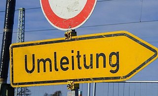 Wegen des Adenauerplatz-Umbaus würde es zu wochenlangen Sperrungen kommen. - Symbolfoto: Pixabay Wegen des Adenauerplatz-Umbaus würde es zu wochenlangen Sperrungen kommen. - Symbolfoto: Pixabay