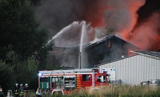 Die Brandermittler wollen sich noch einmal in den Hallen umsehen. - Madita Schellenberg/Archiv Die Brandermittler wollen sich noch einmal in den Hallen umsehen. - Madita Schellenberg/Archiv