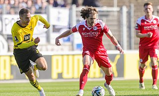 Arminias Mael Corboz will Profifußball und Klimaschutz miteinander verbinden. Dafür initiierte er einen Aktionsspieltag. - Oliver Krato Arminias Mael Corboz will Profifußball und Klimaschutz miteinander verbinden. Dafür initiierte er einen Aktionsspieltag. - Oliver Krato