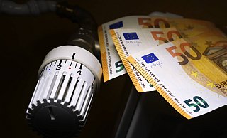Für die massiven Erhöhungen der Gas-, Sprit- und Heizöl-Preise ist das Emissions Trading System verantwortlich. - IMAGO/Christian Ohde Für die massiven Erhöhungen der Gas-, Sprit- und Heizöl-Preise ist das Emissions Trading System verantwortlich. - IMAGO/Christian Ohde