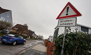 Die Wedekindstraße in Bünde ist schon seit vielen Jahren sanierungsbedürftig. - Gerald Dunkel Die Wedekindstraße in Bünde ist schon seit vielen Jahren sanierungsbedürftig. - Gerald Dunkel