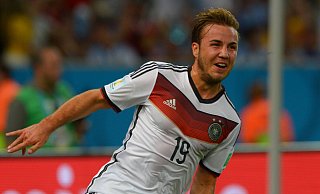 Falsche 9: Mario Götze im WM-Finale 20214 gegen Argentinien. Seine Nummer zeigt, dass er kein echter Knipser war. - IMAGO/ABACAPRESS Falsche 9: Mario Götze im WM-Finale 20214 gegen Argentinien. Seine Nummer zeigt, dass er kein echter Knipser war. - IMAGO/ABACAPRESS