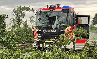 Beim Sturm wurde das neue Fahrzeug im Mai schwer beschädigt. - Archivfoto: Feuerwehr Paderborn Beim Sturm wurde das neue Fahrzeug im Mai schwer beschädigt. - Archivfoto: Feuerwehr Paderborn