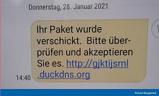 So sieht die betrügerische Kurznachricht aus, vor der aktuell auch die Polizei Wuppertal warnt. - Screenshot: Polizei So sieht die betrügerische Kurznachricht aus, vor der aktuell auch die Polizei Wuppertal warnt. - Screenshot: Polizei