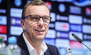 Arminia Bielefelds kaufmännischer Geschäftsführer Christoph Wortmann (47) - Sarah Jonek Arminia Bielefelds kaufmännischer Geschäftsführer Christoph Wortmann (47) - Sarah Jonek