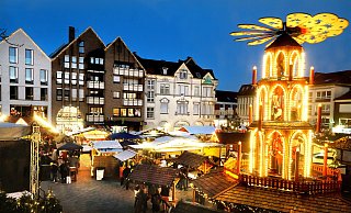 Das Hüttendorf auf dem Berliner Platz in Gütersloh ist seit dem 30. November geöffnet. - Andreas Frücht Das Hüttendorf auf dem Berliner Platz in Gütersloh ist seit dem 30. November geöffnet. - Andreas Frücht