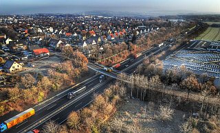 Die Brücke Weseler Straße über die A30 gehört – genau wie die Brücke Osnabrücker Straße – zu den „mindertragfähigen Brücken“. - Gerald Dunkel Die Brücke Weseler Straße über die A30 gehört – genau wie die Brücke Osnabrücker Straße – zu den „mindertragfähigen Brücken“. - Gerald Dunkel