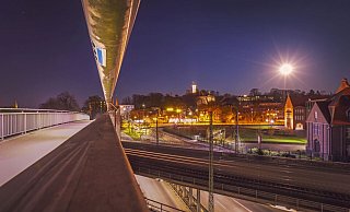 Ein Zeuge hatte Verdächtiges auf dieser Brücke über dem OWD beobachtet - und die Polizei auf die Spur gebracht. - Symbolfoto: Sarah Jonek Ein Zeuge hatte Verdächtiges auf dieser Brücke über dem OWD beobachtet - und die Polizei auf die Spur gebracht. - Symbolfoto: Sarah Jonek