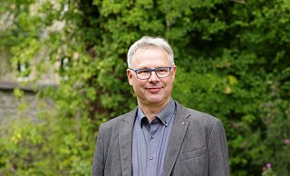 Jörg Schlüter kandidiert für den Bundestag. - Grüne Jörg Schlüter kandidiert für den Bundestag. - Grüne