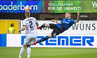 Im letzten Heimspiel gegen Sandhausen versuchte Felix Platte sein Glück mit einem Seitfallzieher. Beim Wiedersehen mit dem SVS könnte der SCP-Stürmer am Sonntag in die Startelf zurückkehren. - picture alliance/dpa Im letzten Heimspiel gegen Sandhausen versuchte Felix Platte sein Glück mit einem Seitfallzieher. Beim Wiedersehen mit dem SVS könnte der SCP-Stürmer am Sonntag in die Startelf zurückkehren. - picture alliance/dpa