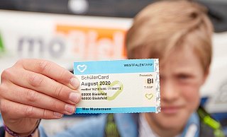 Das Schülerticket Westfalen soll in Bielefeld ab 1. Februar 2023 jetzt die zum 1. August 2020 eingeführte Schülercard ersetzen. Kurzfristig wandelt sich das Abo zum 1. Juni aber automatisch in das in ganz Deutschland gültige 9-Euro-Ticket um. - Thorsten UlonskaAm Linkberg 2533619 Bielefeld0171/7777090 Das Schülerticket Westfalen soll in Bielefeld ab 1. Februar 2023 jetzt die zum 1. August 2020 eingeführte Schülercard ersetzen. Kurzfristig wandelt sich das Abo zum 1. Juni aber automatisch in das in ganz Deutschland gültige 9-Euro-Ticket um. - Thorsten UlonskaAm Linkberg 2533619 Bielefeld0171/7777090