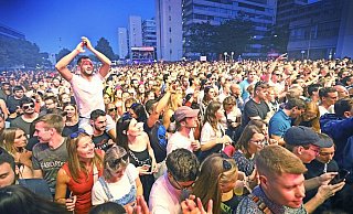 Zum Campus-Festival in Bielefeld kommen jedes Jahr Tausende Besucher. - Sarah Jonek (Archiv) Zum Campus-Festival in Bielefeld kommen jedes Jahr Tausende Besucher. - Sarah Jonek (Archiv)