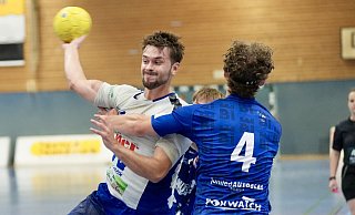 Dominic Wehmeyer und seine Jöllenbecker müssen daheim an der starken TSG-II-Abwehr vorbei - Peter Unger Dominic Wehmeyer und seine Jöllenbecker müssen daheim an der starken TSG-II-Abwehr vorbei - Peter Unger
