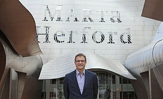 Uwe Johann wird Leiter Administration und Sponsoring im Museum Marta. - Hans Schröder Uwe Johann wird Leiter Administration und Sponsoring im Museum Marta. - Hans Schröder