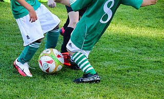 Die Entscheidung, dass Jungen und Mädchen für einige Zeit getrennt den Sportunterricht absolvieren, stößt bei manch Elternteil auf Kritik. - Pixabay Die Entscheidung, dass Jungen und Mädchen für einige Zeit getrennt den Sportunterricht absolvieren, stößt bei manch Elternteil auf Kritik. - Pixabay