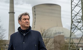 Markus Söder (CSU), Ministerpräsident von Bayern, nach einem Besuch des Kernkraftwerks Isar 2. - Peter Kneffel Markus Söder (CSU), Ministerpräsident von Bayern, nach einem Besuch des Kernkraftwerks Isar 2. - Peter Kneffel