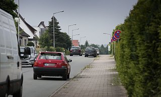 Autofahrer kritisieren vermehrt die Parksituation an der Gerhart-Hauptmann-Straße in Richtung Dünne. - Gerald Dunkel Autofahrer kritisieren vermehrt die Parksituation an der Gerhart-Hauptmann-Straße in Richtung Dünne. - Gerald Dunkel