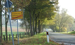 Die Eggetaler Straße führt durch Börninghausen und verbindet die Bünder Straße mit der Bergstraße. - Sandra Spieker Die Eggetaler Straße führt durch Börninghausen und verbindet die Bünder Straße mit der Bergstraße. - Sandra Spieker
