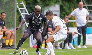 Arminia-Stürmer Merveille Biankadi (l.) zeigt sich in bestechender Form. - Oliver Krato Arminia-Stürmer Merveille Biankadi (l.) zeigt sich in bestechender Form. - Oliver Krato