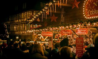 Weihnachtliche Leckereien sind auch auf den Weihnachtsmärkten in OWL sehr gefragt. - Unsplash (Symbofoto) Weihnachtliche Leckereien sind auch auf den Weihnachtsmärkten in OWL sehr gefragt. - Unsplash (Symbofoto)