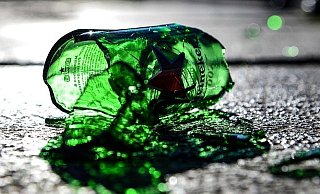 Die zwei Männer gerieten in eine Auseinandersetzung und verletzten sich gegenseitig schwer. - Symbolfoto: Pixabay Die zwei Männer gerieten in eine Auseinandersetzung und verletzten sich gegenseitig schwer. - Symbolfoto: Pixabay
