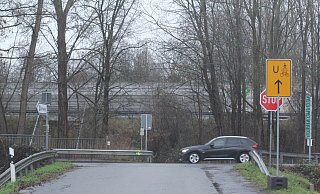 Die Unfallstelle liegt auf dem Übergang zwischen Rehmer Insel und dem Ortskern Rehme. - Ulf Hanke Die Unfallstelle liegt auf dem Übergang zwischen Rehmer Insel und dem Ortskern Rehme. - Ulf Hanke