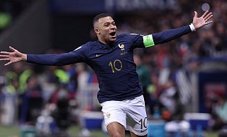 Superstar Kylian Mbappé wechselt zur kommenden Saison zu Real Madrid. Vorher verbringt er seinen Sommer im Kreis Paderborn. - AFP or licensors Superstar Kylian Mbappé wechselt zur kommenden Saison zu Real Madrid. Vorher verbringt er seinen Sommer im Kreis Paderborn. - AFP or licensors