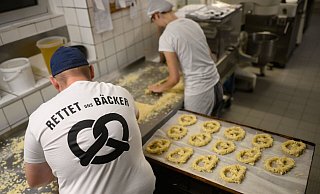 Bäckereien, Konditoreien und Fleischer fürchten um ihre Existenz. - dpa Bäckereien, Konditoreien und Fleischer fürchten um ihre Existenz. - dpa