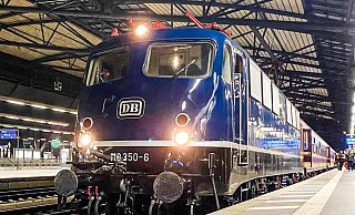 Mit einer Lokomotive aus den 1960er Jahren wie dieser geht es von Bünde oder Herford aus ohne Umstieg an den Strand. - Sebastian Bauer Mit einer Lokomotive aus den 1960er Jahren wie dieser geht es von Bünde oder Herford aus ohne Umstieg an den Strand. - Sebastian Bauer