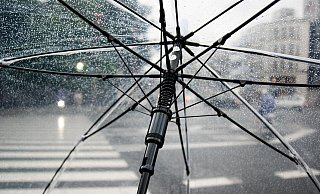 Ein Regenschirm sollten in den nächsten Tagen treuer Begleiter sein. - Symbolbild: Pixabay Ein Regenschirm sollten in den nächsten Tagen treuer Begleiter sein. - Symbolbild: Pixabay