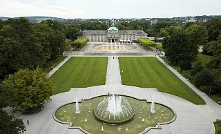 Will man die Erreichbarkeit des Kaiserpalais`aufrechterhalten, müsste der Zaun wohl mitten durch den Kurpark geführt werden. - THORSTEN ULONSKA Will man die Erreichbarkeit des Kaiserpalais`aufrechterhalten, müsste der Zaun wohl mitten durch den Kurpark geführt werden. - THORSTEN ULONSKA