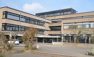 Mit der Rückkehr zum Abitur nach neun Jahren wird am Widukind-Gymnasium ein zusätzlicher Jahrgang unterrichtet. Die Schule braucht dadurch mehr Platz. - Mareike Patock Mit der Rückkehr zum Abitur nach neun Jahren wird am Widukind-Gymnasium ein zusätzlicher Jahrgang unterrichtet. Die Schule braucht dadurch mehr Platz. - Mareike Patock