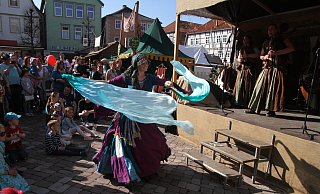 Mittelalter-Spektakel auf dem Marktplatz in der Neustadt: Das gab's zuletzt im Frühjahr 2019. - NW-Archiv/Engelhardt Mittelalter-Spektakel auf dem Marktplatz in der Neustadt: Das gab's zuletzt im Frühjahr 2019. - NW-Archiv/Engelhardt