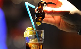 K.o.-Tropfen sind im Blut der Opfer nur für wenige Stunden nach der Einnahme nachweisbar. (Themenbild) - picture alliance / dpa K.o.-Tropfen sind im Blut der Opfer nur für wenige Stunden nach der Einnahme nachweisbar. (Themenbild) - picture alliance / dpa