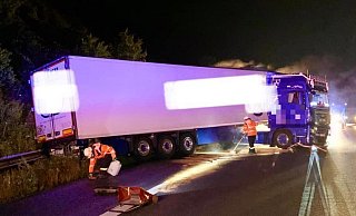 Die Feuerwehr half vor Ort. - Feuerwehr Vlotho Die Feuerwehr half vor Ort. - Feuerwehr Vlotho