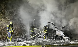 Feuerwehreinsatz in Bielefeld. - Charlotte Mahncke Feuerwehreinsatz in Bielefeld. - Charlotte Mahncke