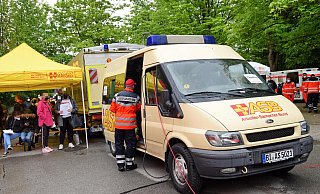 Mobile Impfteams sind bereits seit Mai in den Quartieren unterwegs. Nun plant die Stadt weitere Impfaktionen an öffentlichen Plätzen. - Barbara Franke Mobile Impfteams sind bereits seit Mai in den Quartieren unterwegs. Nun plant die Stadt weitere Impfaktionen an öffentlichen Plätzen. - Barbara Franke