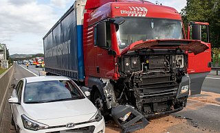 Wegen eines Unfalls herrscht Stau auf der A33 bei Bielefeld. - Symbolfoto: Dennis Angenendt Wegen eines Unfalls herrscht Stau auf der A33 bei Bielefeld. - Symbolfoto: Dennis Angenendt