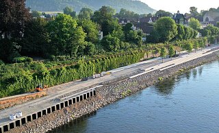 Die Weserpromenade in Höxter wird für die Landesgartenschau umgestaltet. Der Behindertenbeirat will die Bauarbeiten gern begleiten. - Thomas Kube Die Weserpromenade in Höxter wird für die Landesgartenschau umgestaltet. Der Behindertenbeirat will die Bauarbeiten gern begleiten. - Thomas Kube