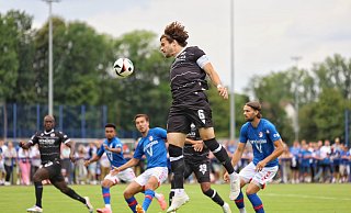 Knapp eine Woche vor dem Saisonstart geht es für den DSC gegen den FC Emmen. - Oliver Krato Knapp eine Woche vor dem Saisonstart geht es für den DSC gegen den FC Emmen. - Oliver Krato