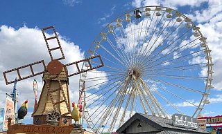 Typische Merkmale jedes Dorfes - etwa das Blama-Riesenrad für Blasheim - sollen durch die neue Beschilderung sichtbar werden. - Felix Schwien Typische Merkmale jedes Dorfes - etwa das Blama-Riesenrad für Blasheim - sollen durch die neue Beschilderung sichtbar werden. - Felix Schwien